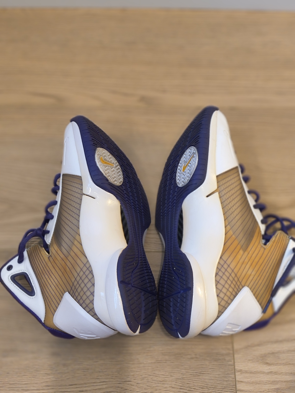 Kobe Hyperdunk - Home - Picture 6 of 10